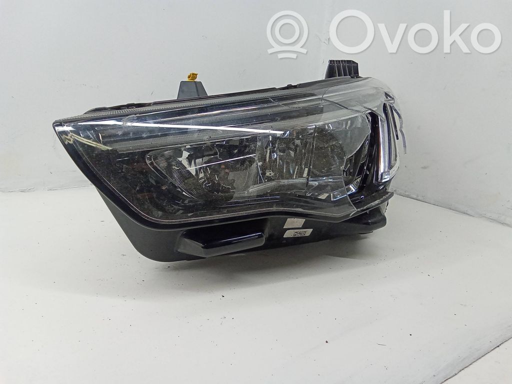 Opel Grandland X Priekinis žibintas 