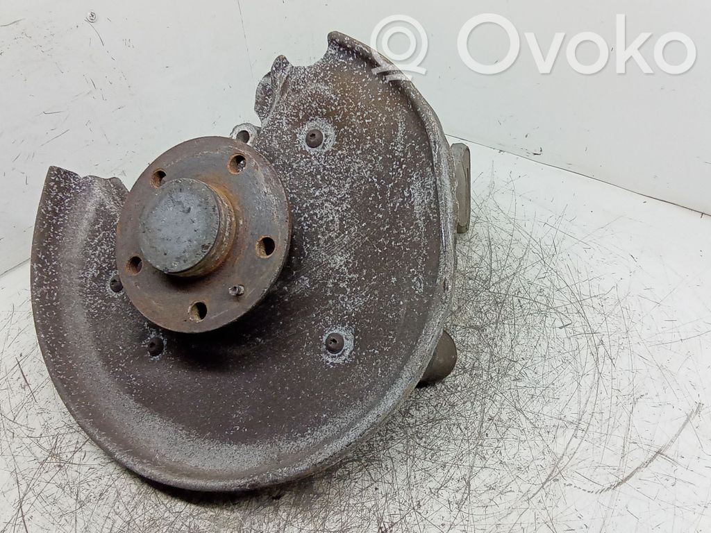 Audi A4 S4 B8 8K Olka-akselin laakeripesä 