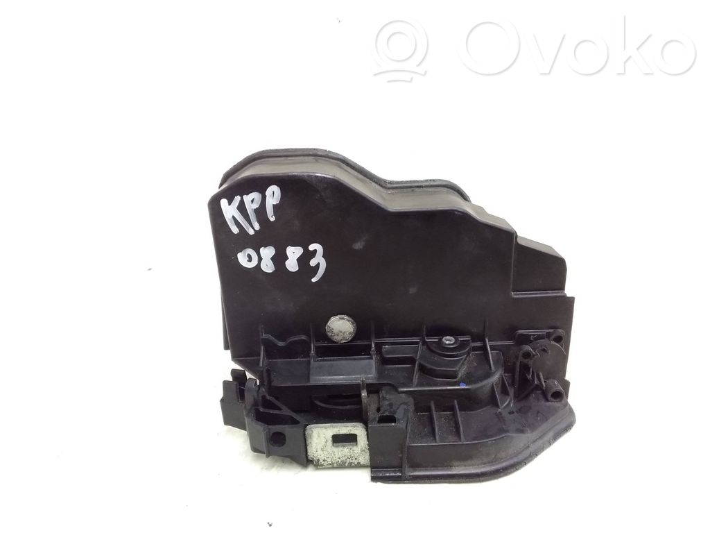 Cerradura de puerta delantera   7154627