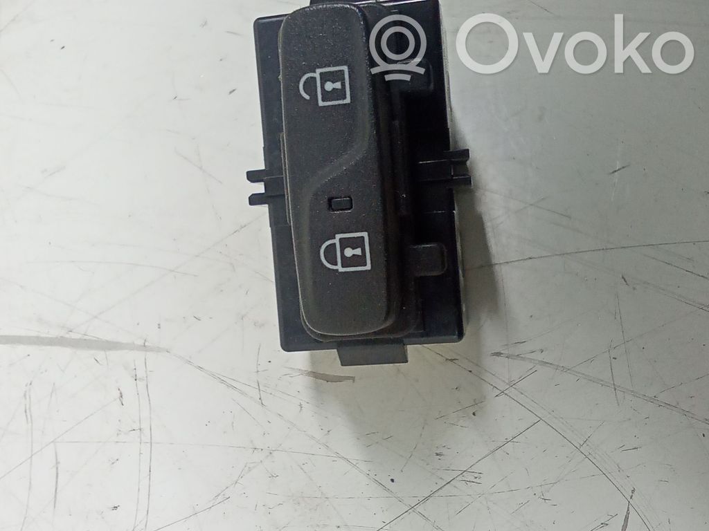 Volvo S60 Interruttore a pulsante della chiusura centralizzata 