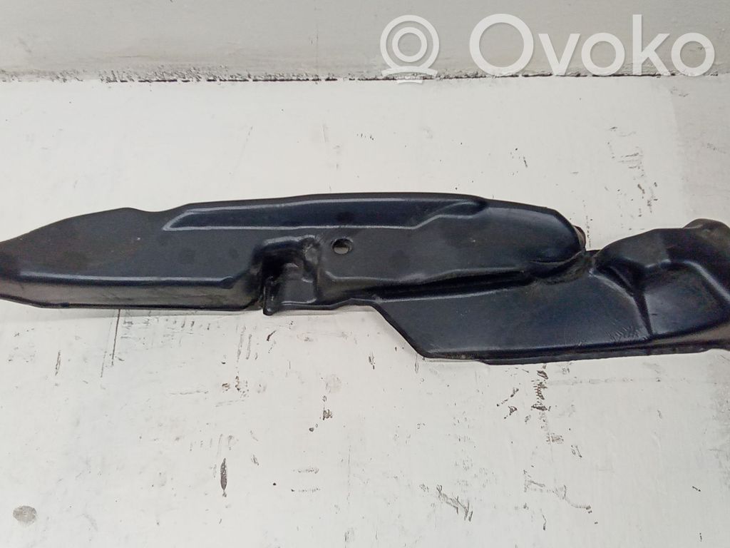 Volvo XC60 Supporto/guarnizione in poliuretano espanso del parafango