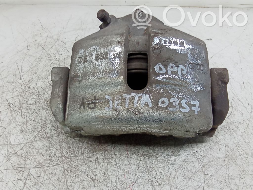 Volkswagen Jetta V Priekinis suportas 