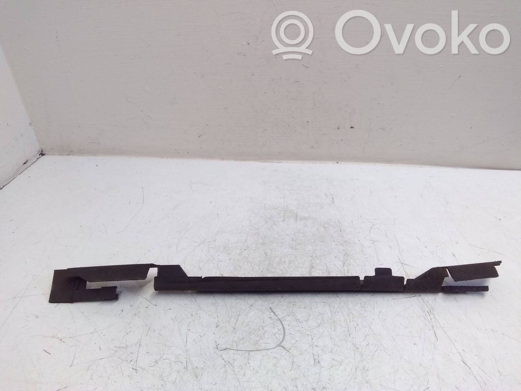 Volkswagen PASSAT B8 Wlot / Kanał powietrza intercoolera 
