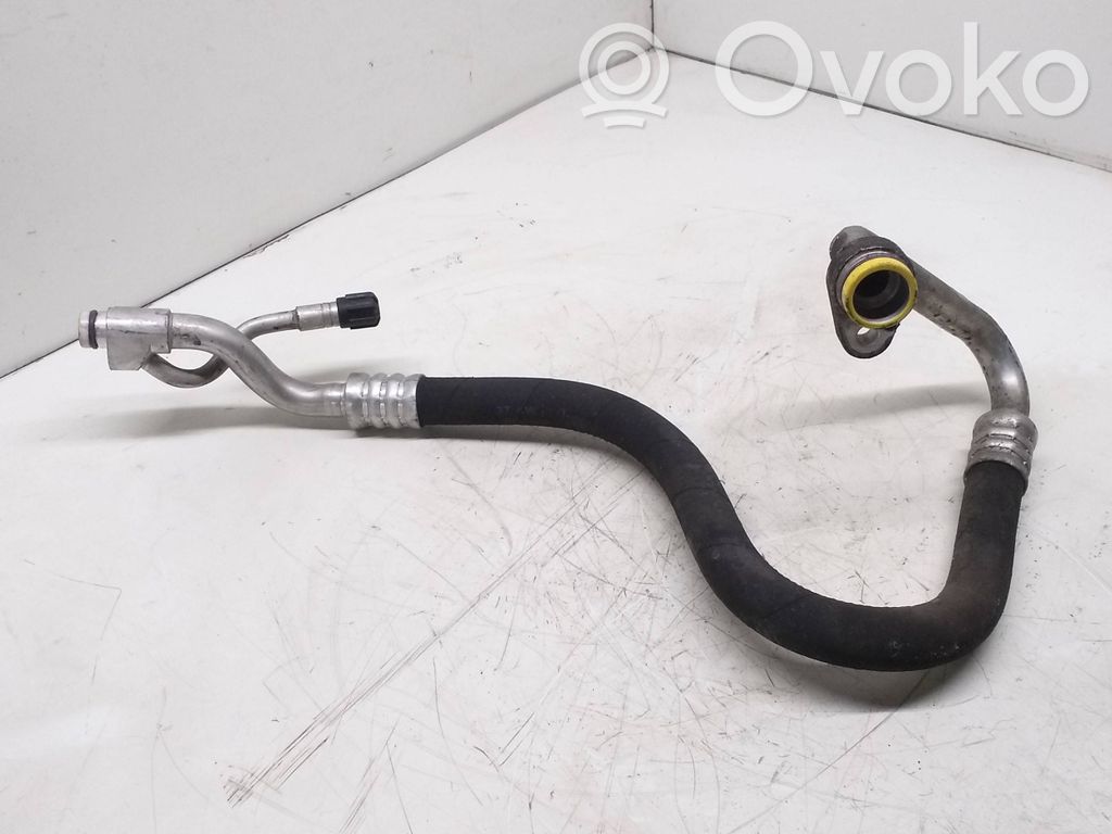 BMW 1 E82 E88 Air conditioning (A/C) pipe/hose 