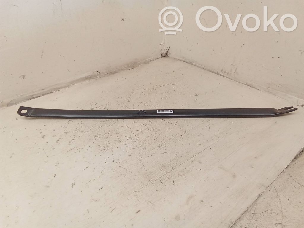 BMW 1 E82 E88 Sonstiges Einzelteil Motorraum 