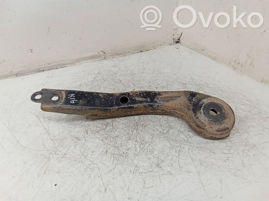 Subaru Outback Cits aizmugures šasijas elements 