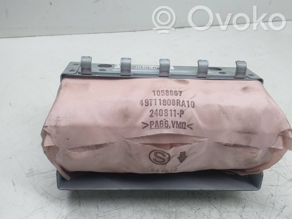 Subaru Outback Надувная подушка для пассажира 