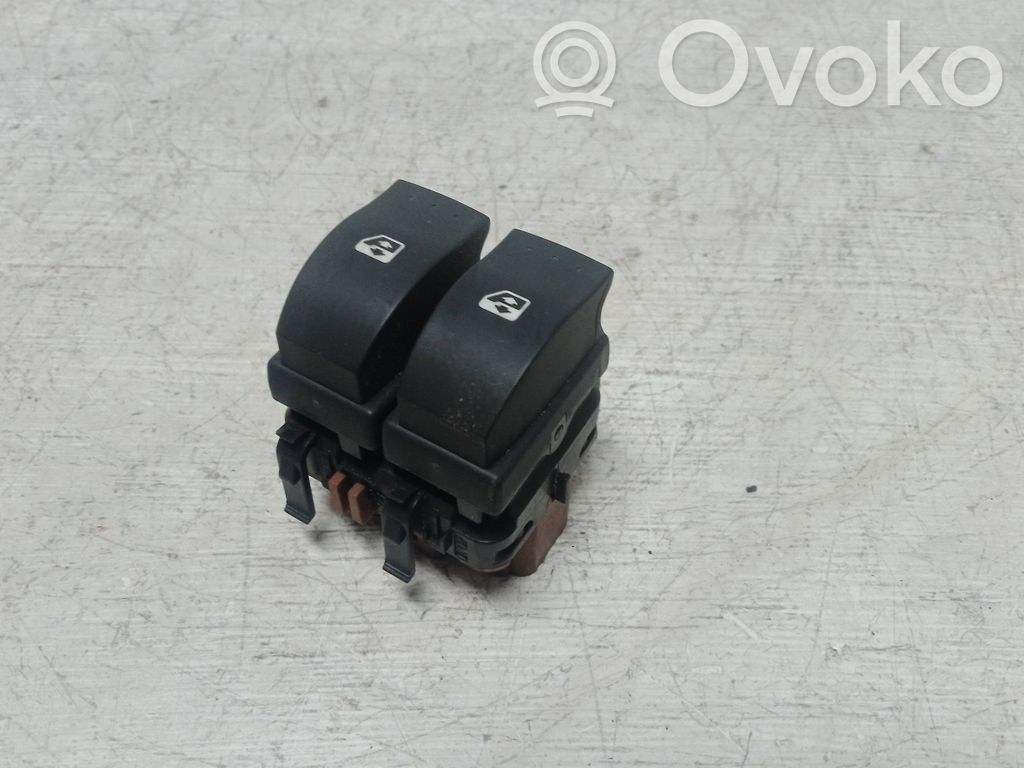 Renault Laguna II Electric window control switch 