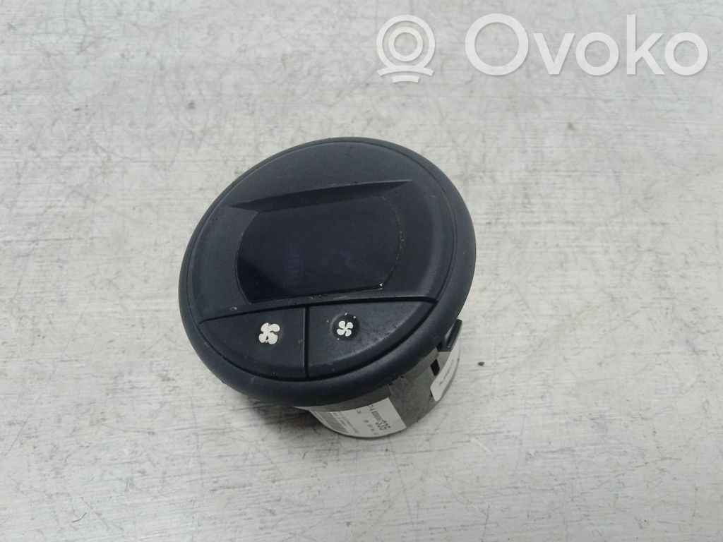 Panel klimatyzacji   8200367335,21000167A