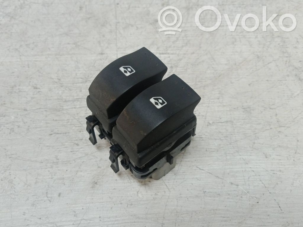 Renault Espace -  Grand espace IV Interruptor del elevalunas eléctrico 
