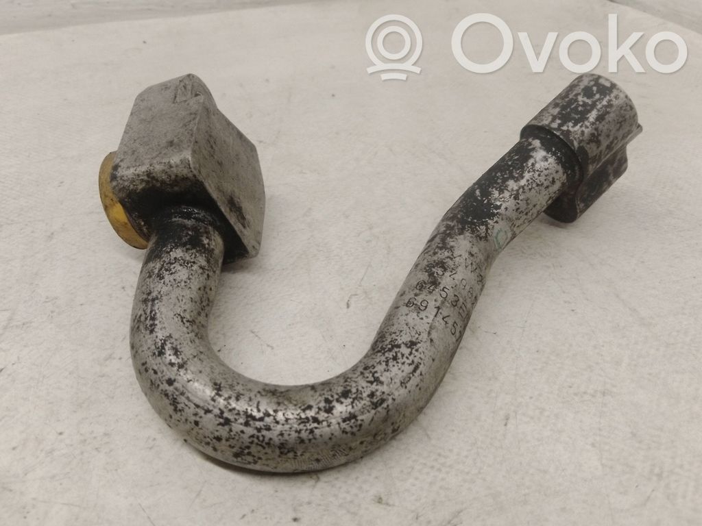BMW 5 E60 E61 Ilmastointilaitteen putki (A/C) 
