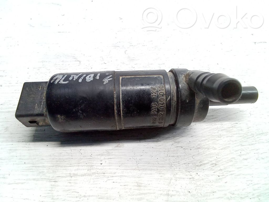 Ford Mondeo MK II Headlight washer pump 