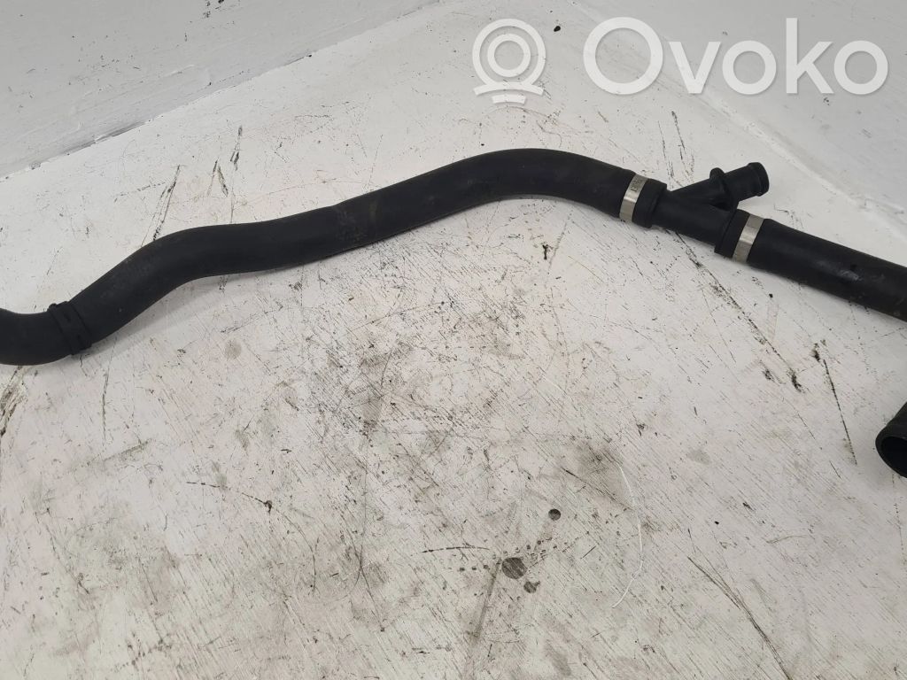 Engine coolant pipe/hose   BK218286BD