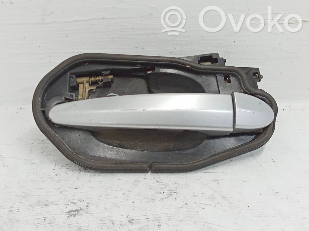 BMW X3 E83 Manecilla externa puerta trasera 