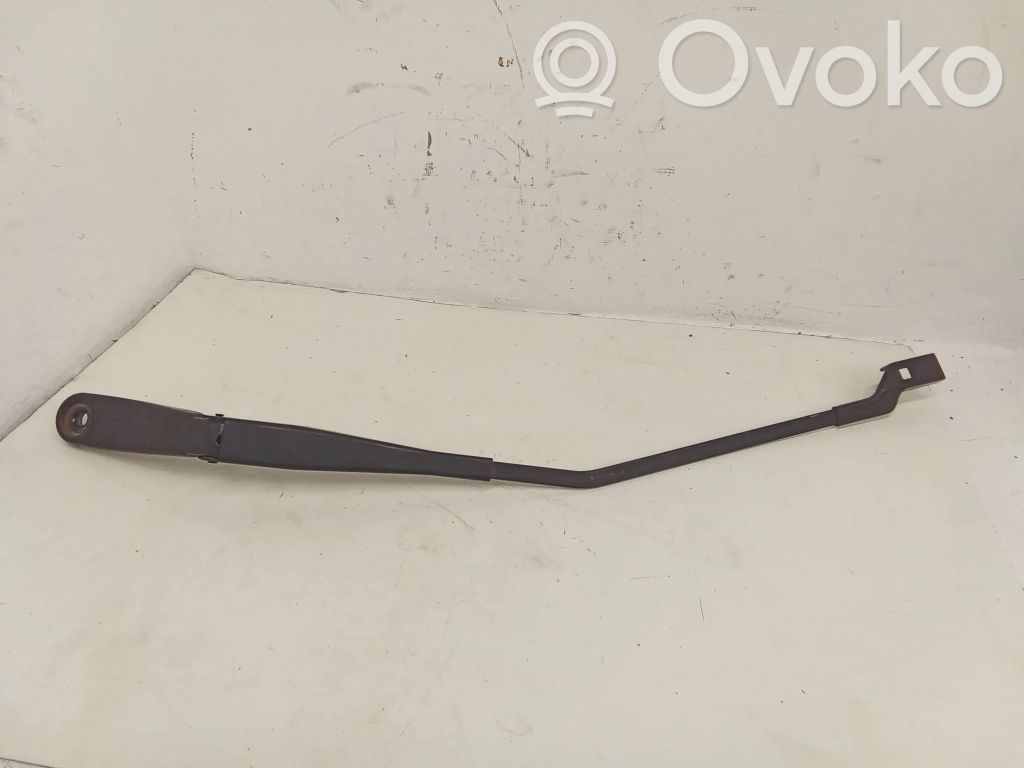 Volvo V60 Wischerarm vorne 