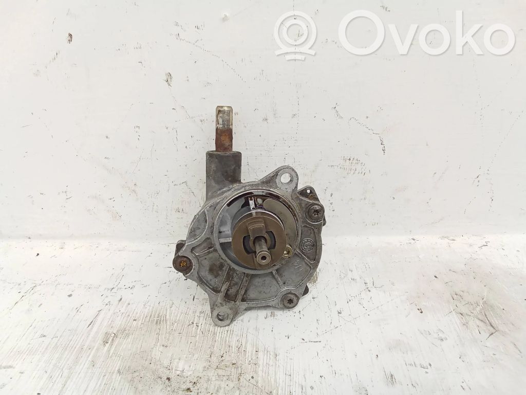 Mercedes-Benz Sprinter W901 W902 W903 W904 Pompa a vuoto