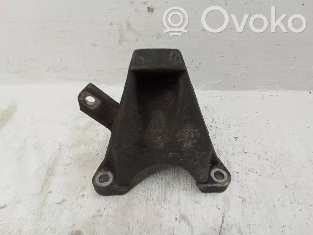 Audi A4 S4 B6 8E 8H Engine mounting bracket 