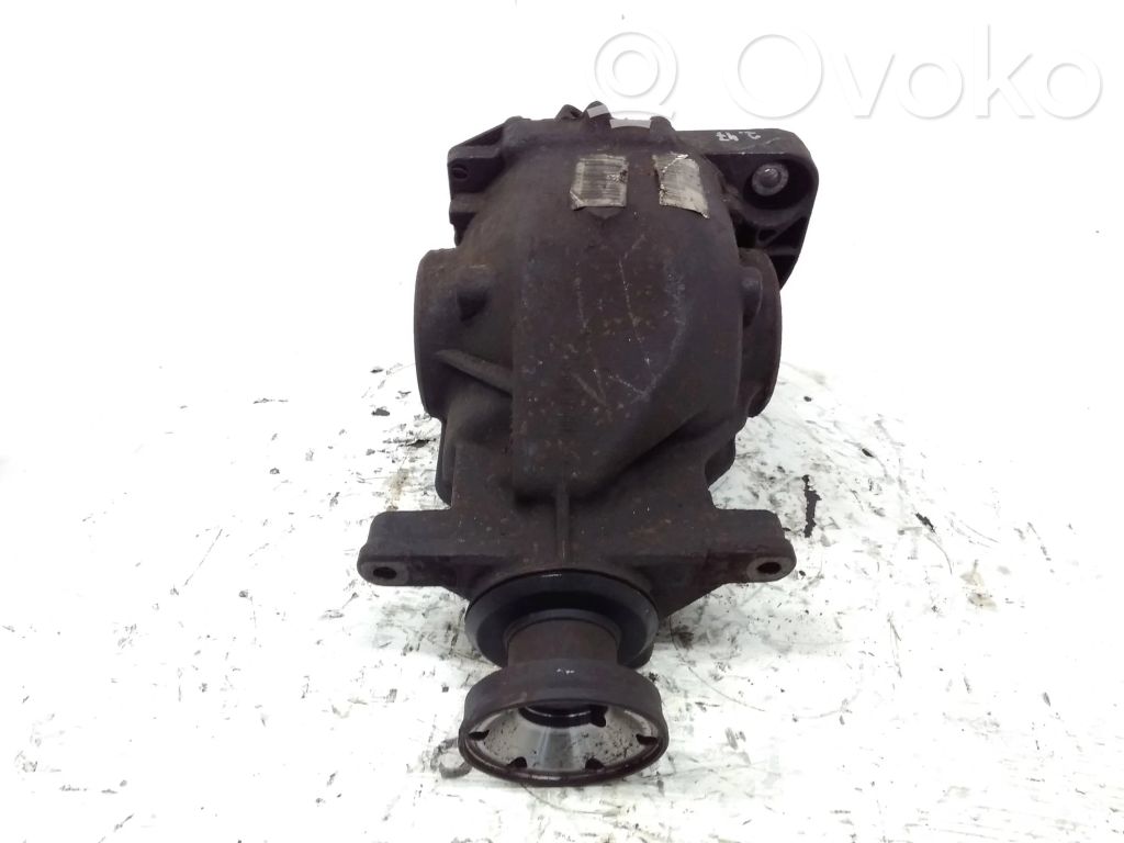 BMW 5 E60 E61 Galinis reduktorius 