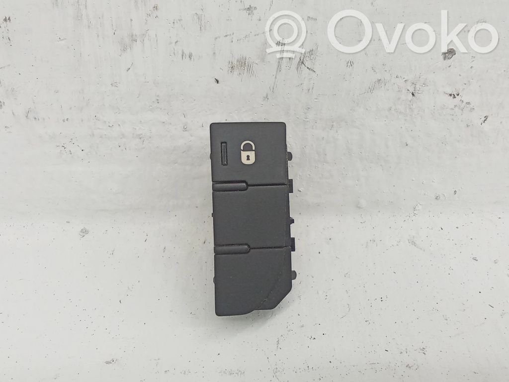 Central locking switch button   37757ZD00,3384730100,0621515280346