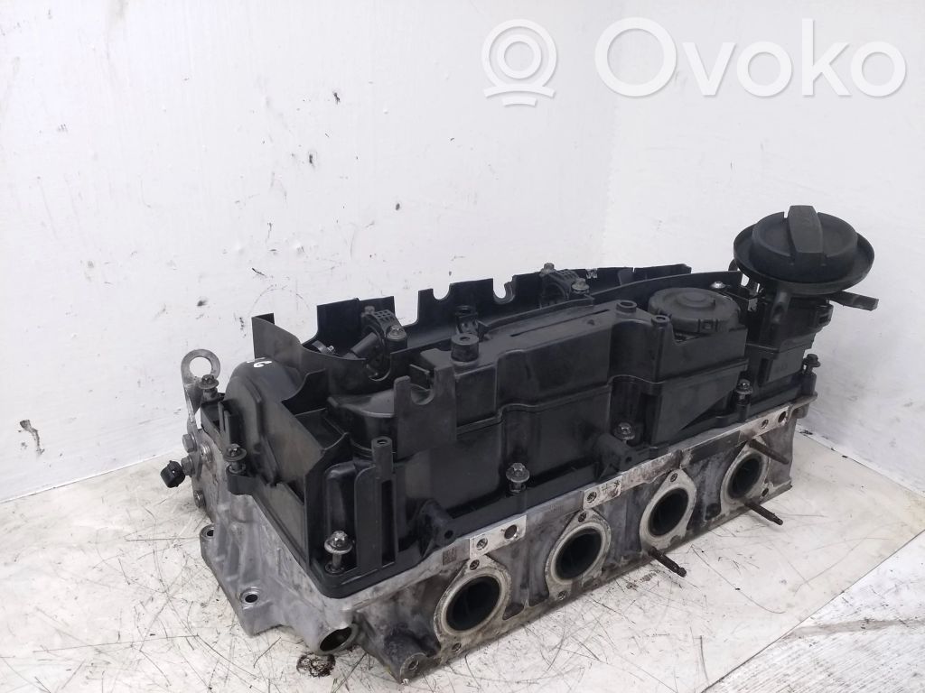 BMW 3 E90 E91 Engine head 