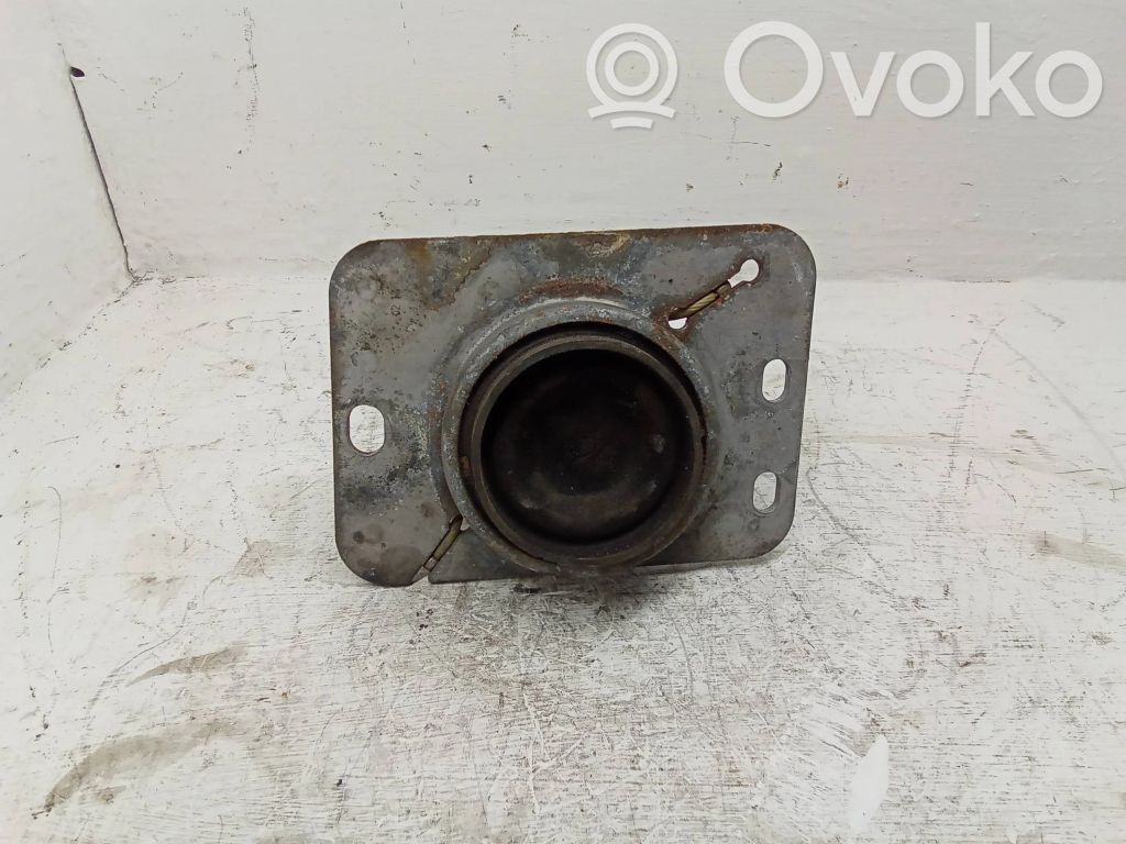 Renault Trafic II (X83) Engine mount bracket 