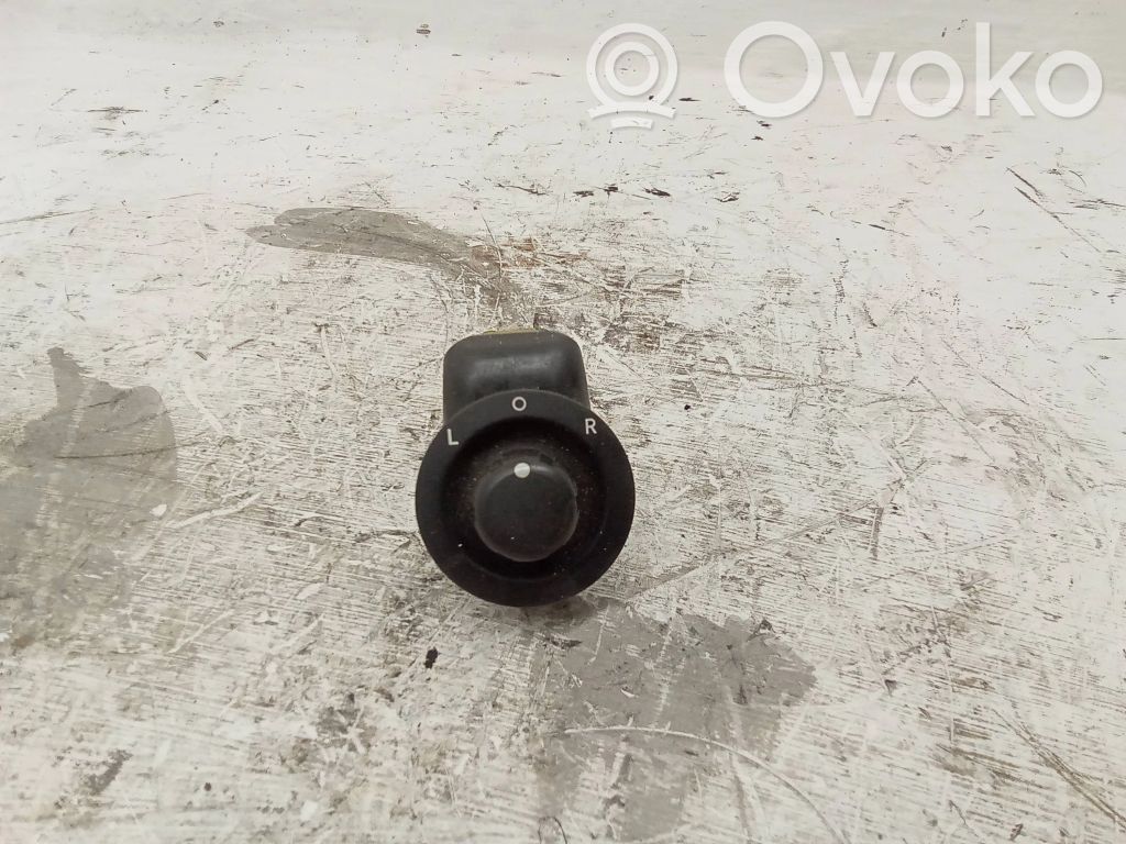 Chrysler 300 - 300C Interruptor del espejo lateral 