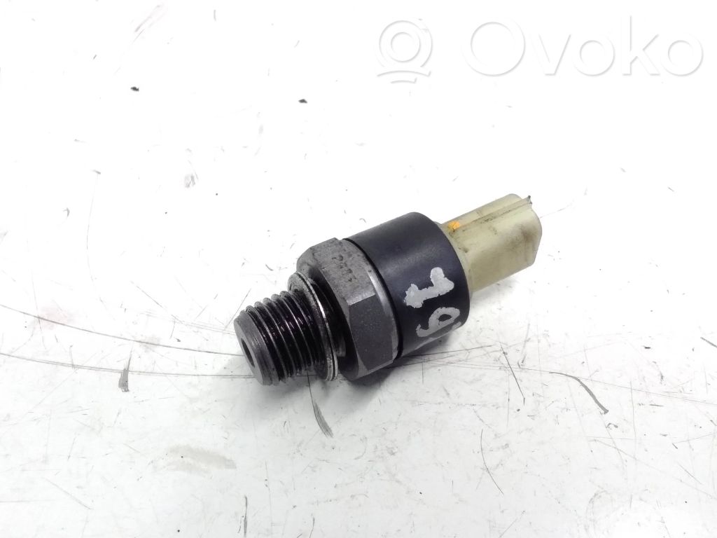 Opel Vivaro Sensor de presión del aceite 