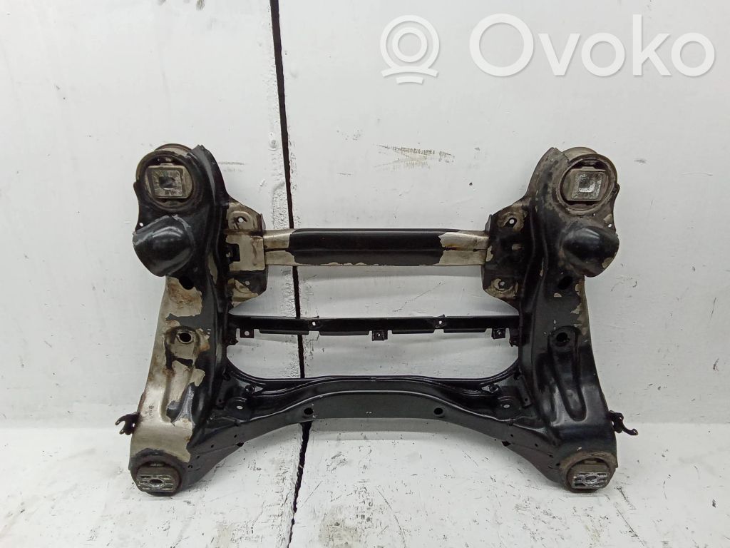 Audi A8 S8 D3 4E Priekinis traversas 