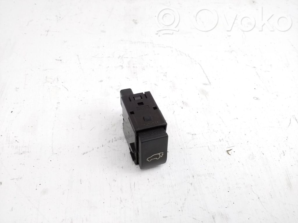 Lexus RX III Tailgate/boot open switch button 