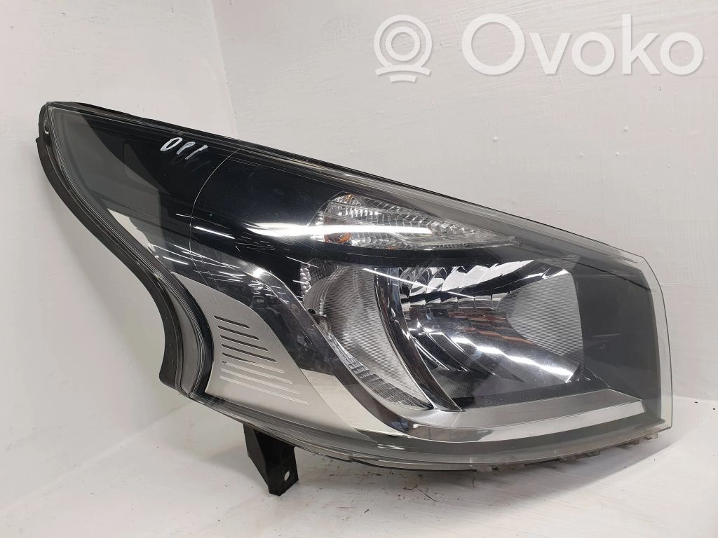 Renault Trafic III (X82) Scheinwerfer 