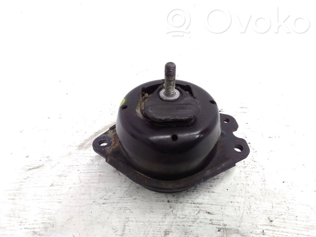 Renault Laguna II Engine mount bracket 