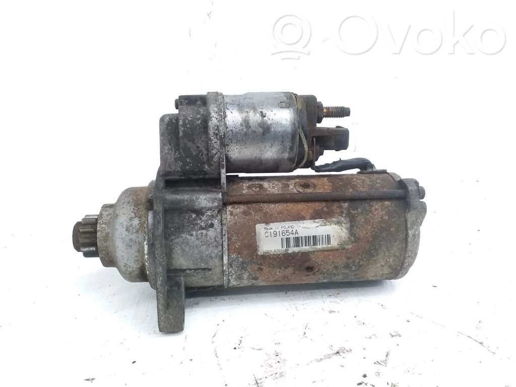 Volkswagen PASSAT B4 Starteris 