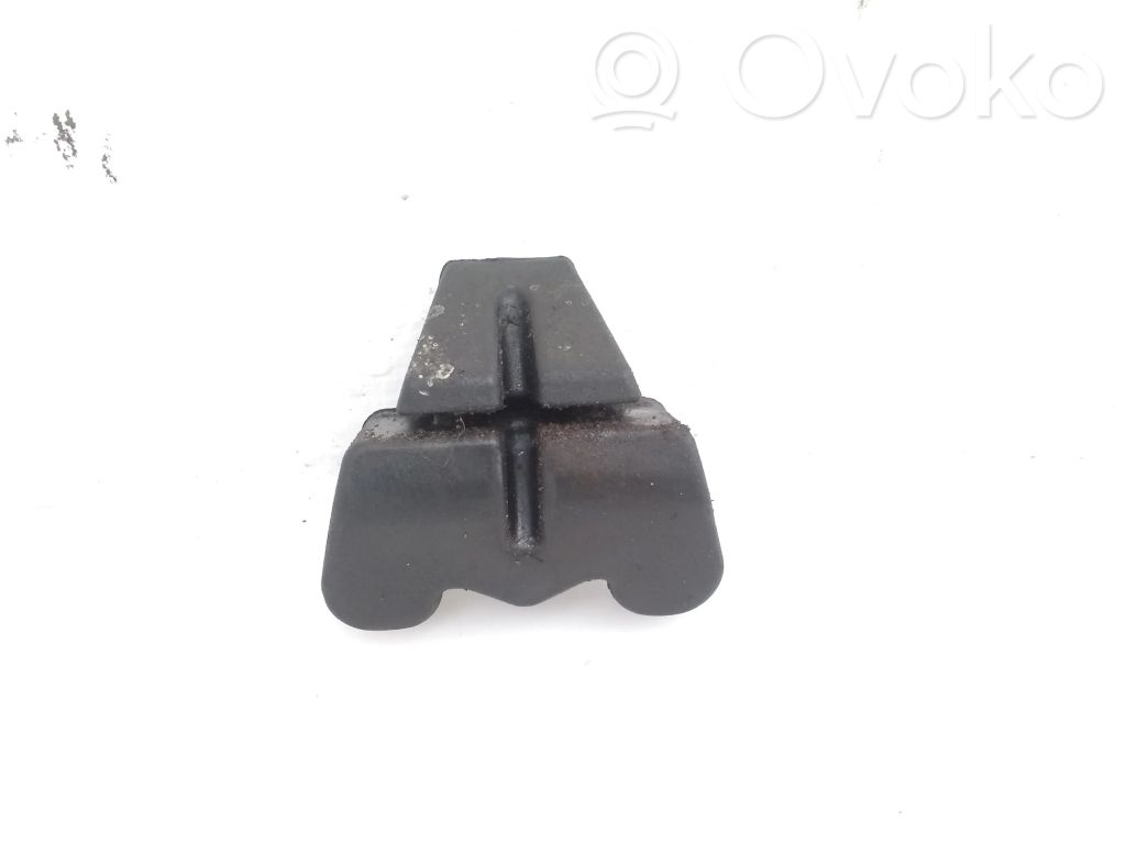 BMW X3 F25 Radiator mount bracket 