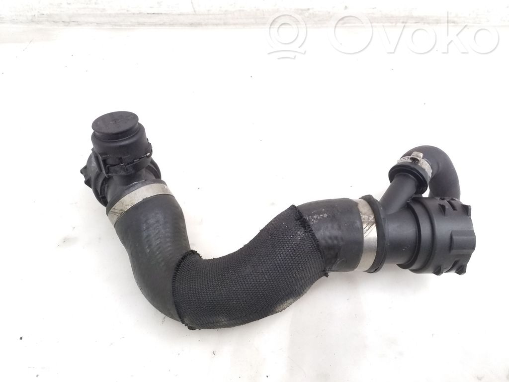 BMW X5 E70 Tubo flessibile del liquido di raffreddamento del motore 