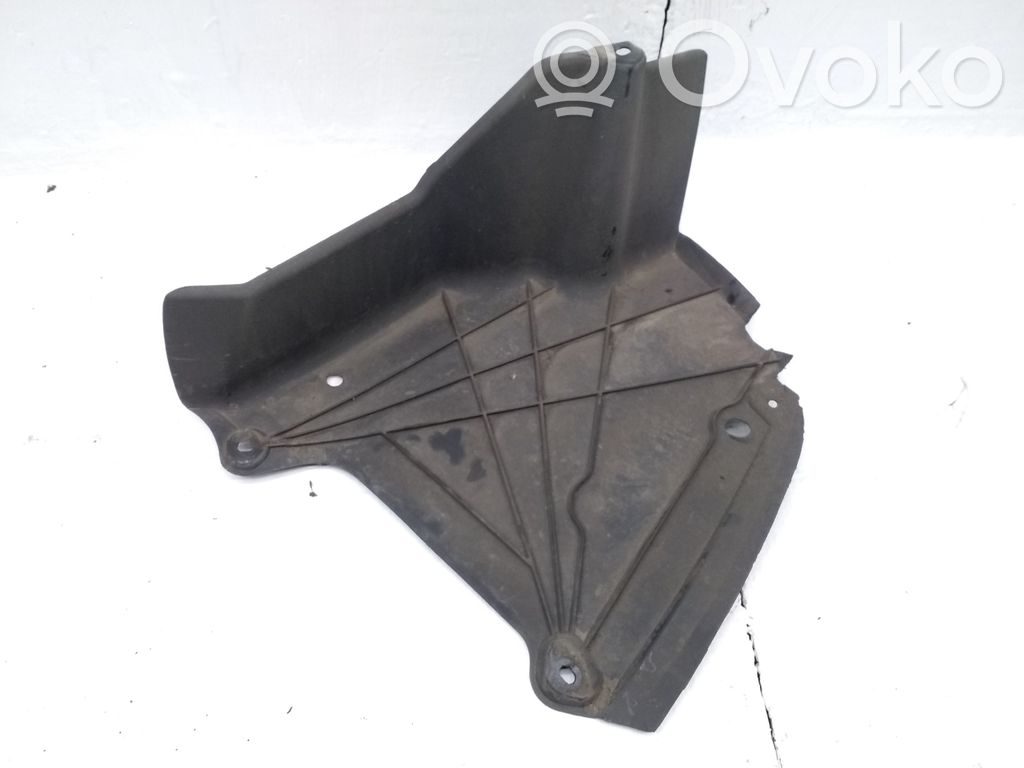 Audi A4 S4 B8 8K Protezione inferiore del serbatoio del carburante