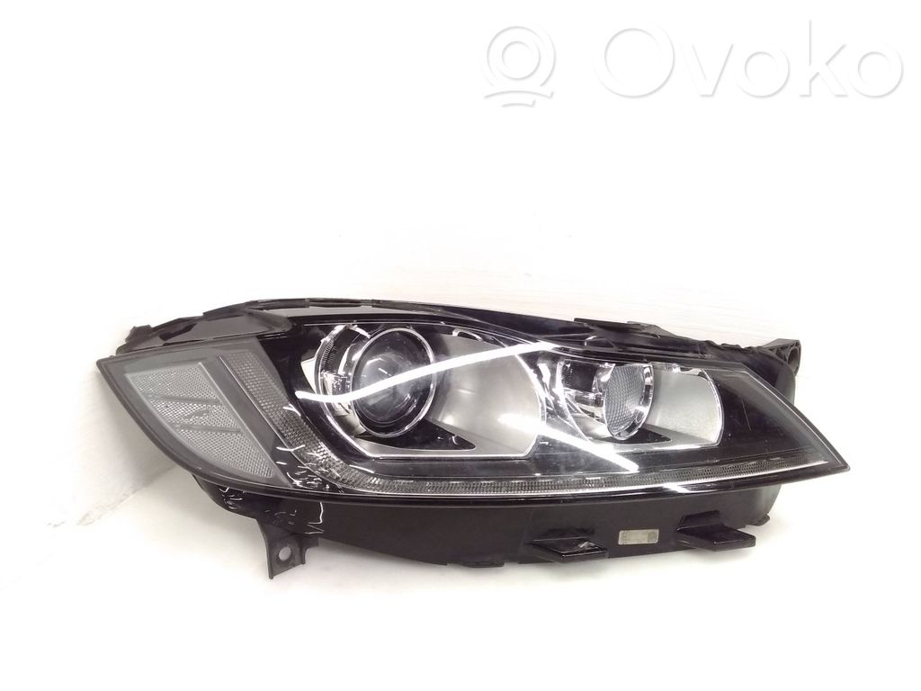 Jaguar XF X260 Lampa przednia 