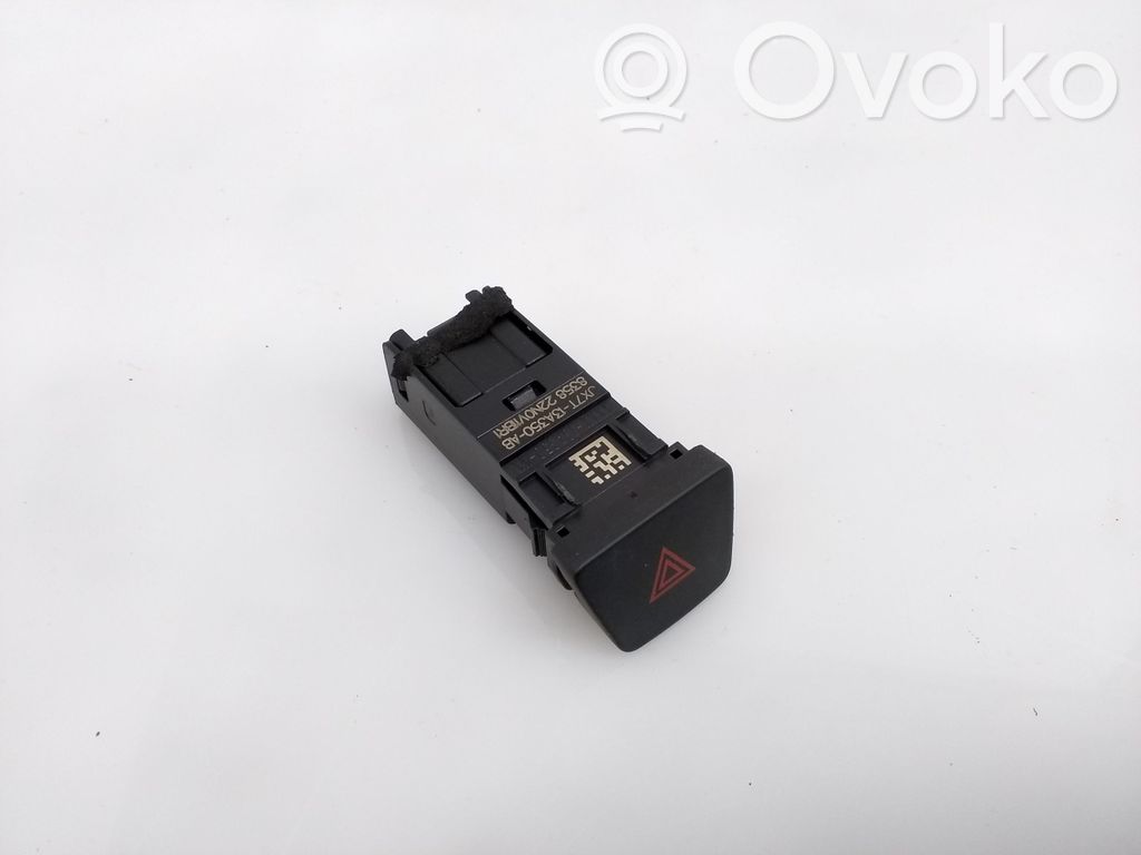 Ford Focus Avārijas lukturu slēdzis 