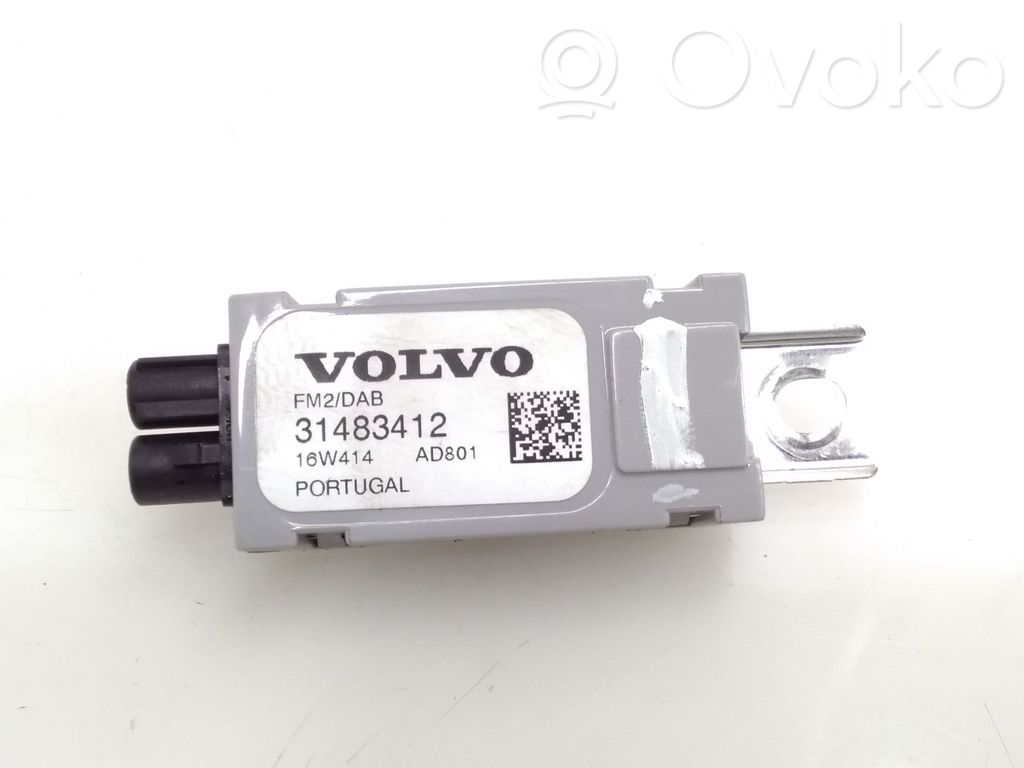 Volvo XC90 Antenos stiprintuvas 