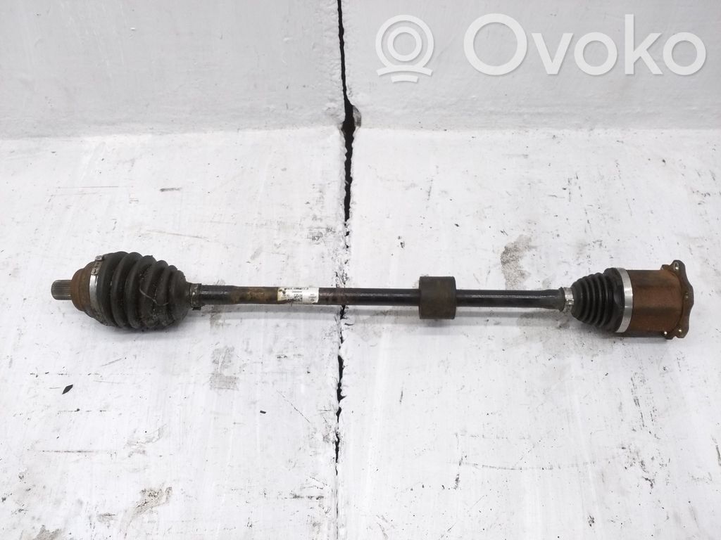 Volkswagen Golf VIII Eje de transmisión delantero 