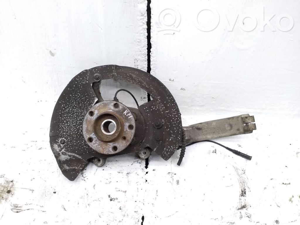BMW X5 E70 Front wheel hub spindle knuckle 