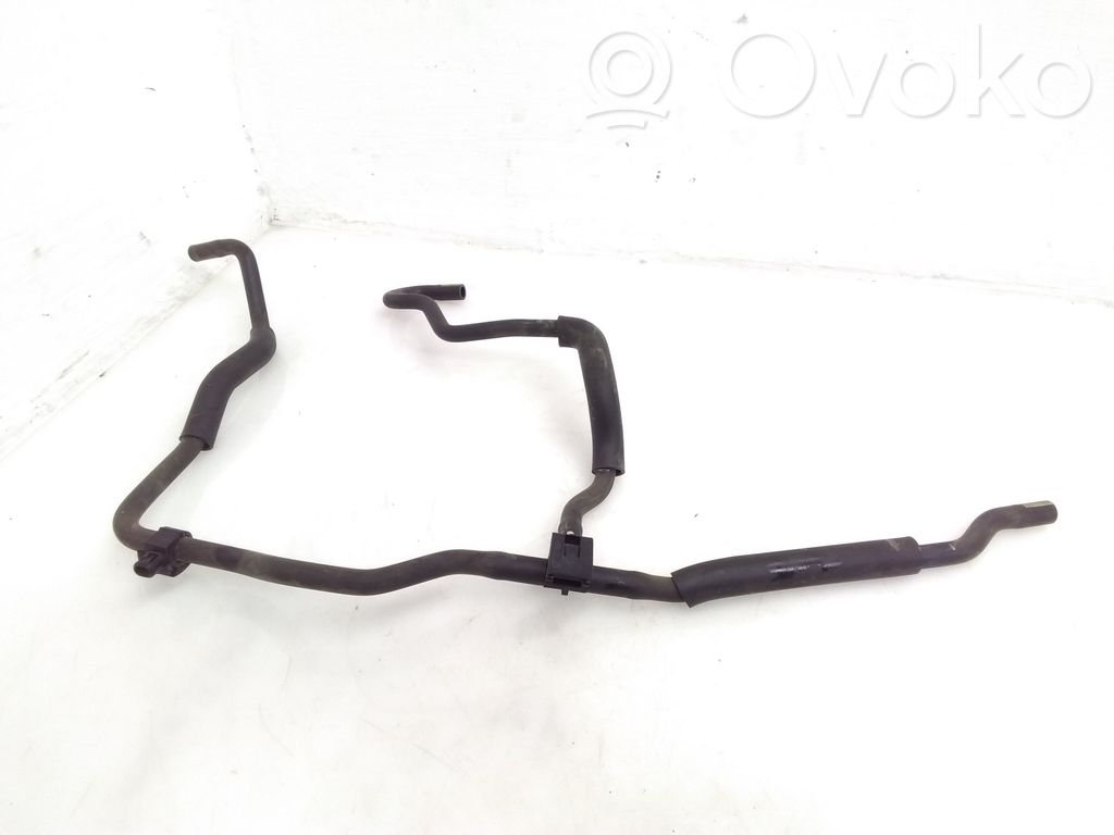 Mazda CX-30 Caurulīte (-es) / šļūtene (-es) 