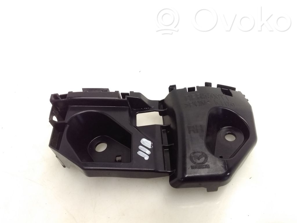 Mazda CX-30 Front bumper mounting bracket 