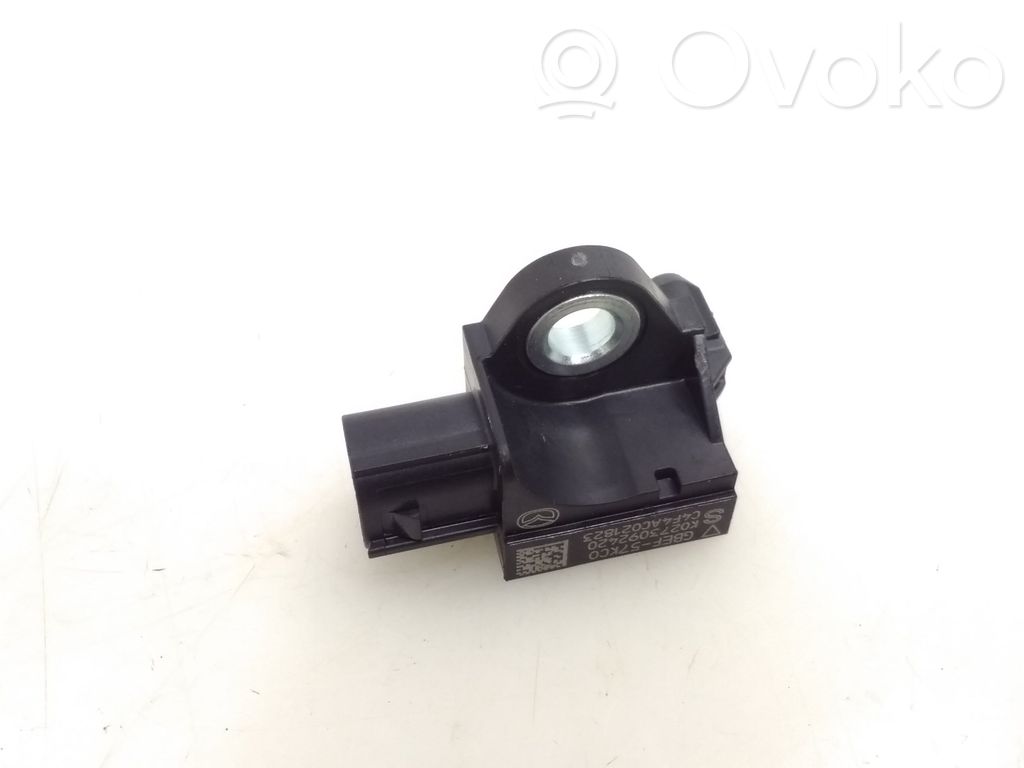 Mazda CX-30 Airbagsensor Crashsensor Drucksensor 