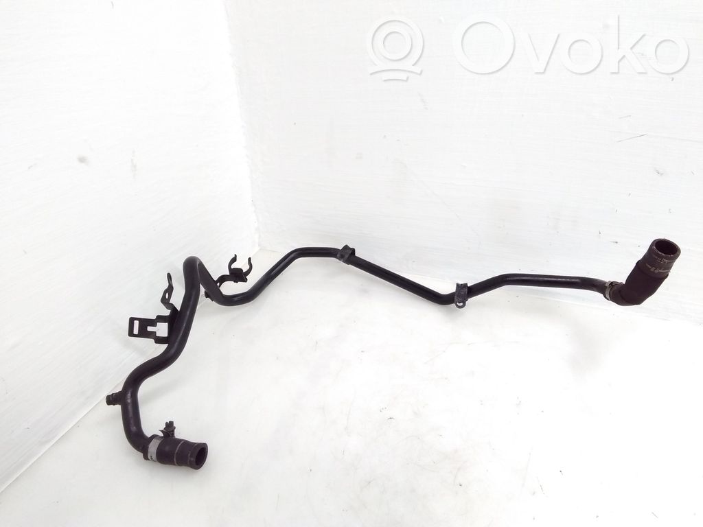 Audi Q7 4L Engine coolant pipe/hose 