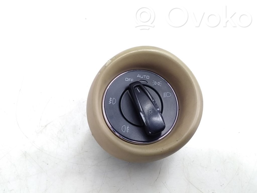 Porsche Cayenne (92A) Light switch 