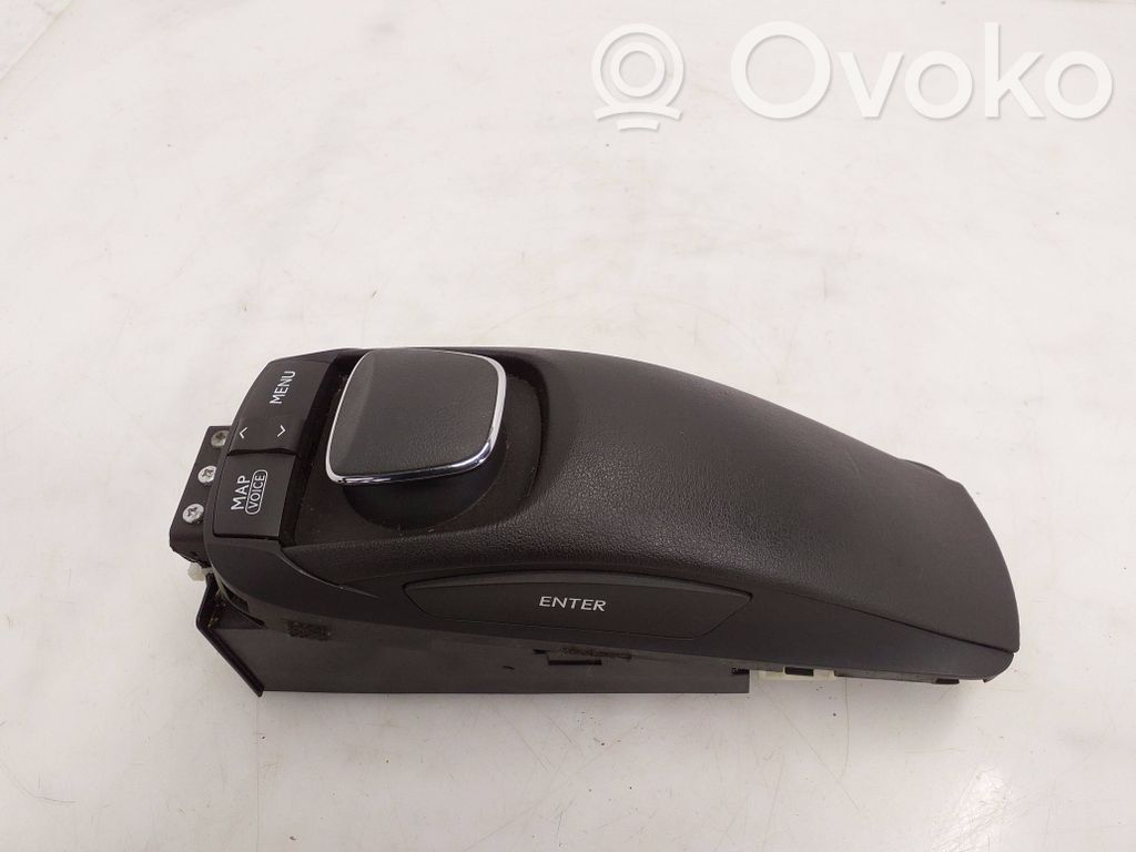 Lexus RX III Unidad central de control multimedia 