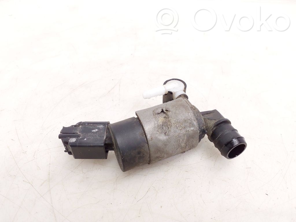 Ford Turneo Courier Windscreen/windshield washer pump 