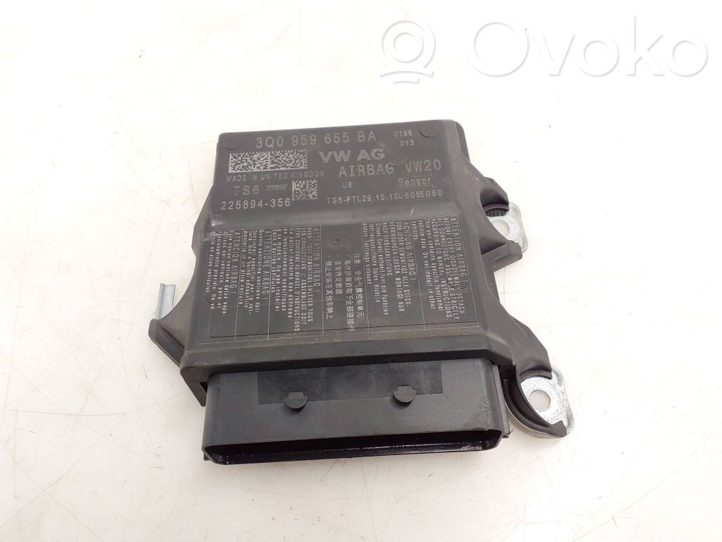 Volkswagen PASSAT B8 Airbag control unit/module 