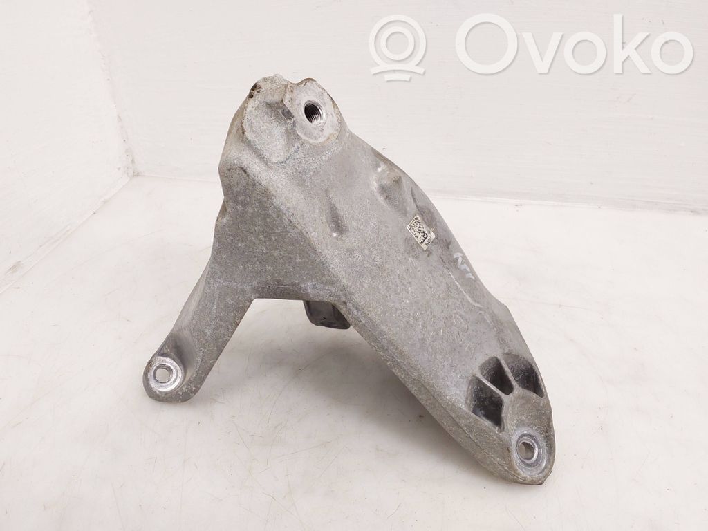 Audi e-tron Engine mounting bracket 