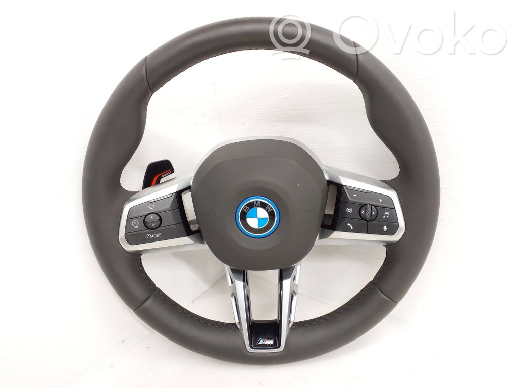 BMW iX1 Ohjauspyörä 